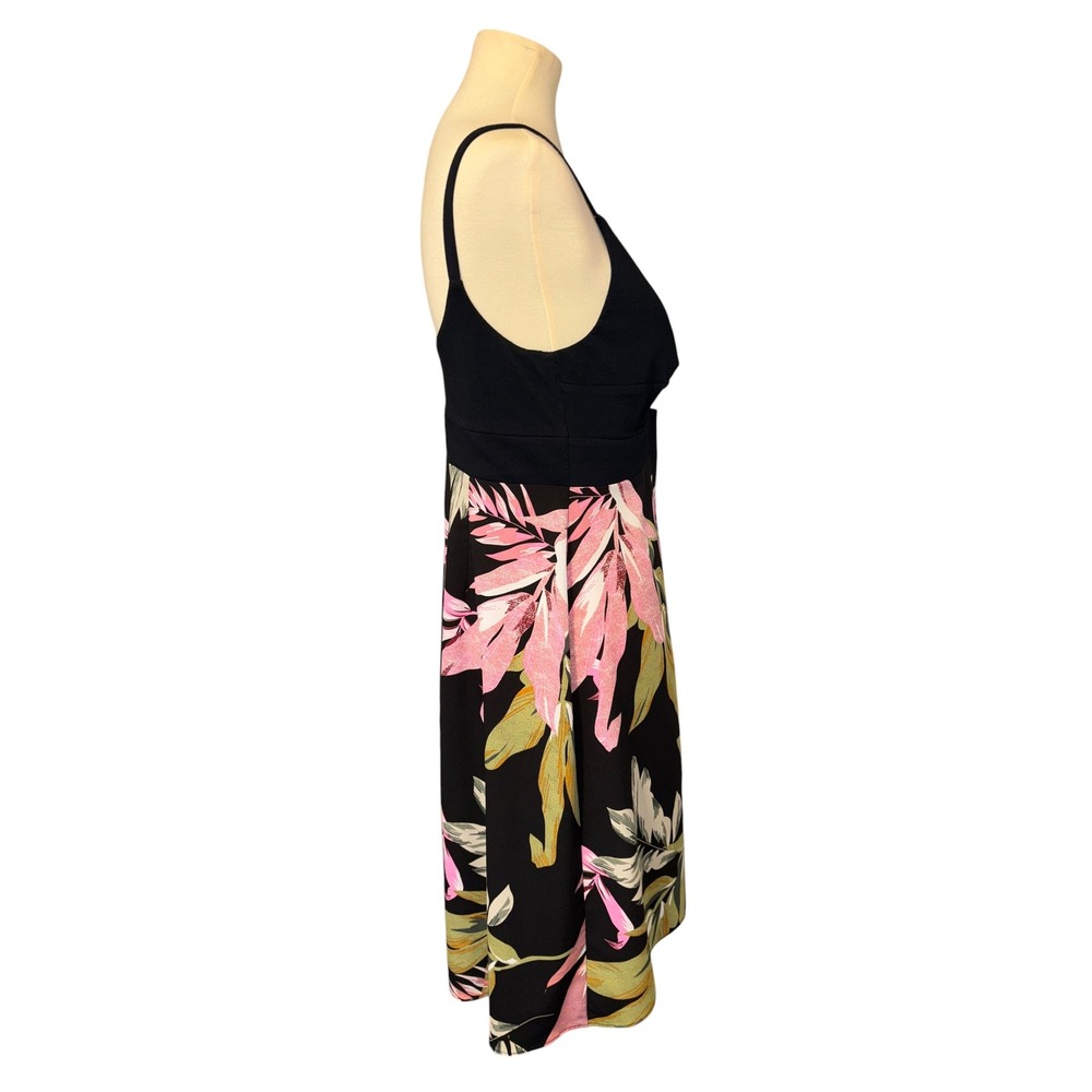 Cabi Beach Club Dress Medium Black Pink Tropical Floral Surplice Midi 5384 Vacay - Picture 5 of 13
